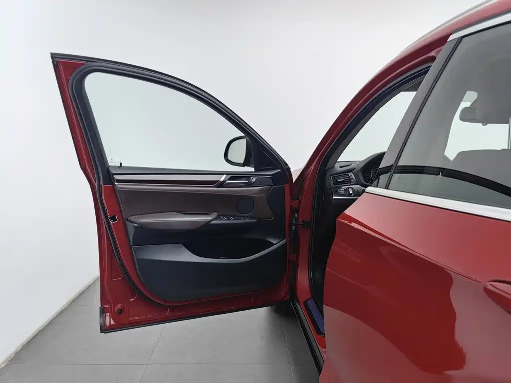 Фото 8 - BMW X4