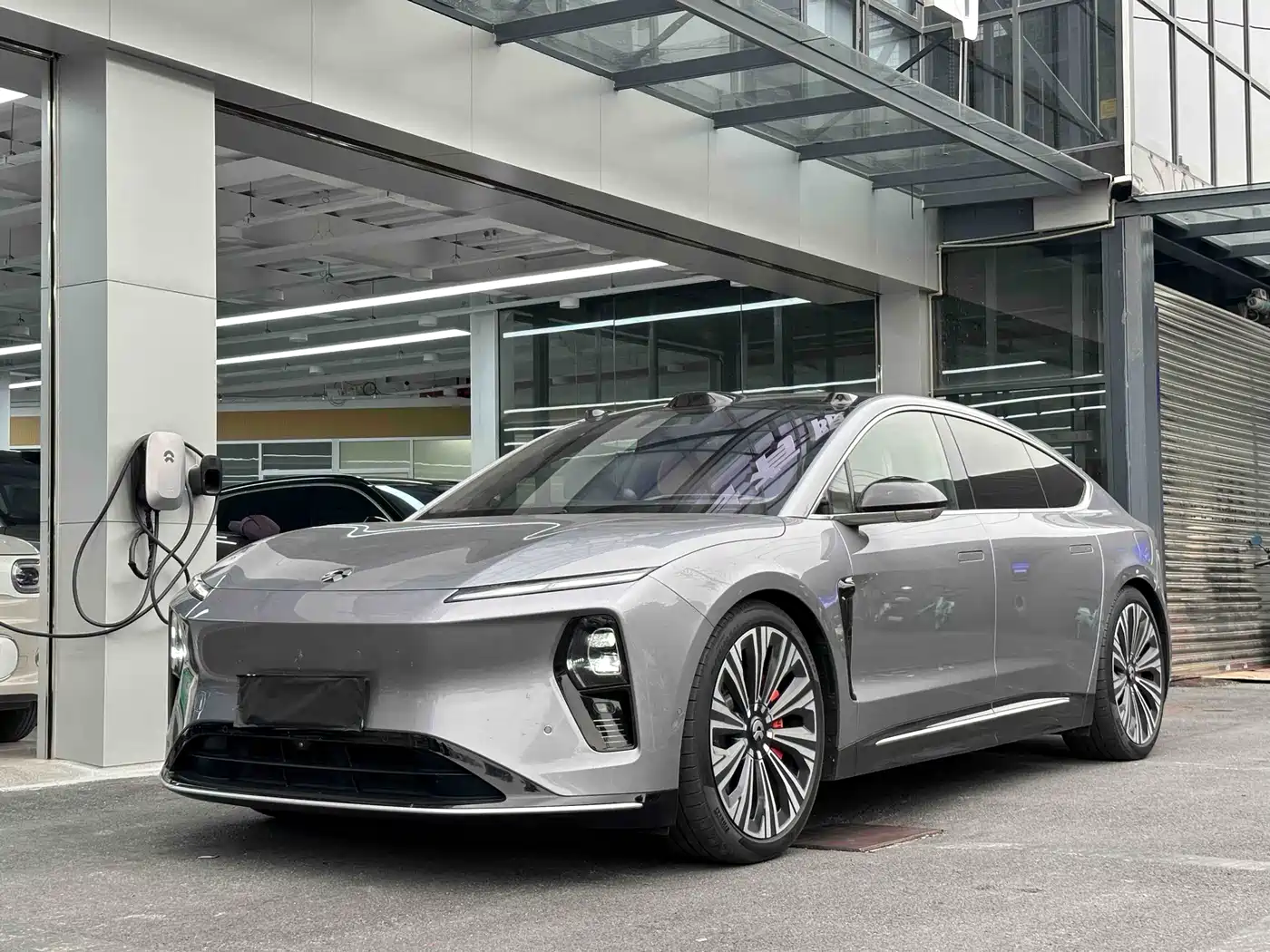 NIO NIO ET9