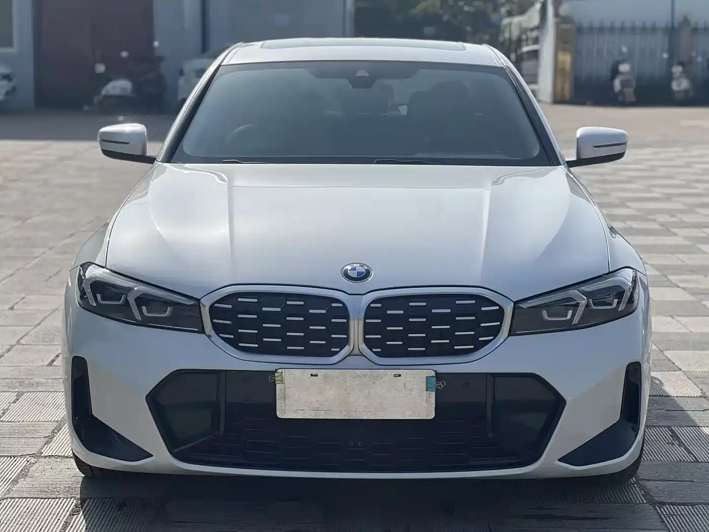 BMW 3-SERIES