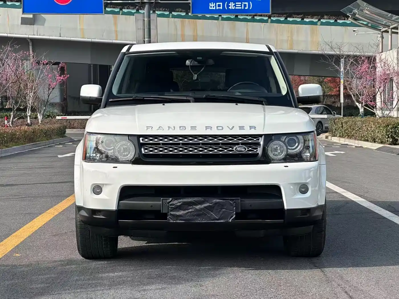 Land Rover Range Rover Sport 2013 3.0 TDV6 Black Label Limited Edition фото 2