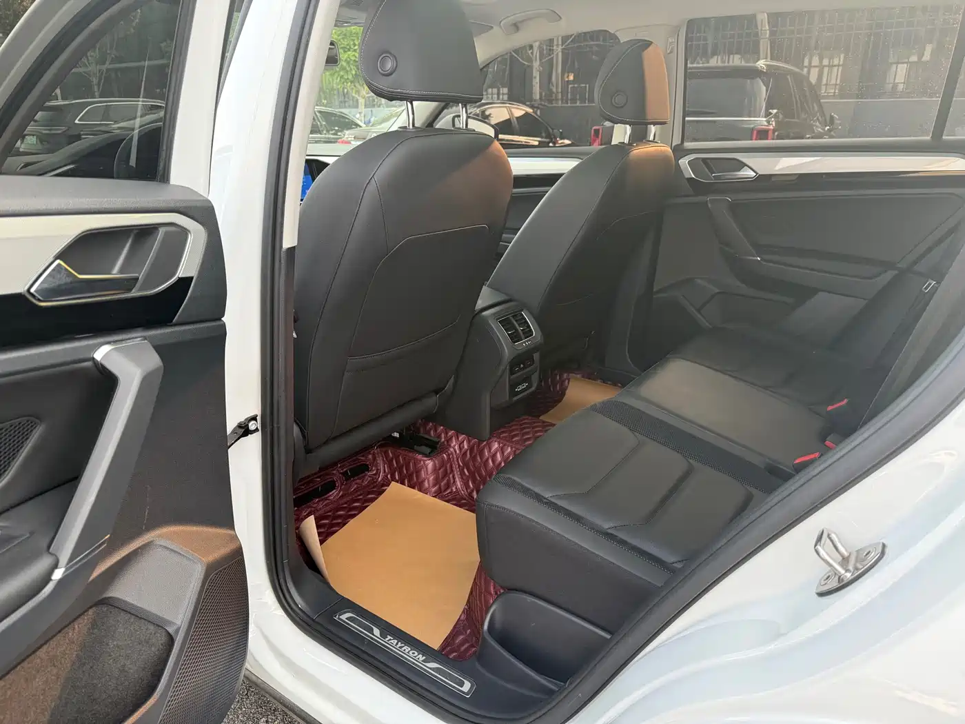 Volkswagen Tayron 2019 330TSI 2WD Luxury China VI фото 9