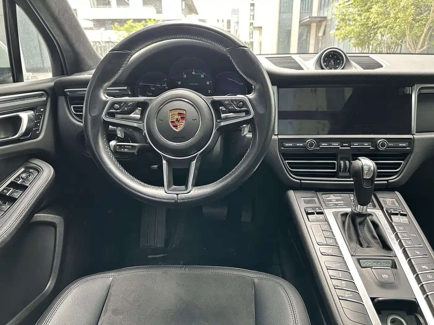 Porsche Macan 2021 Macan 2.0T фото 16