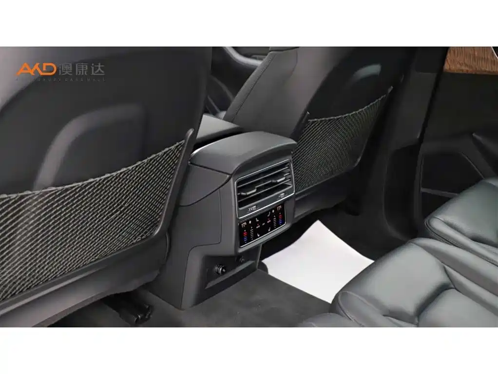 Audi Q7 2021 55 TFSI quattro S line Premium фото 9