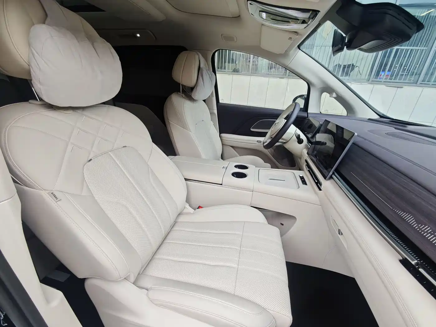 Voyah Auto Voyah Dreamer 2026 EV Qiankun Max фото 22