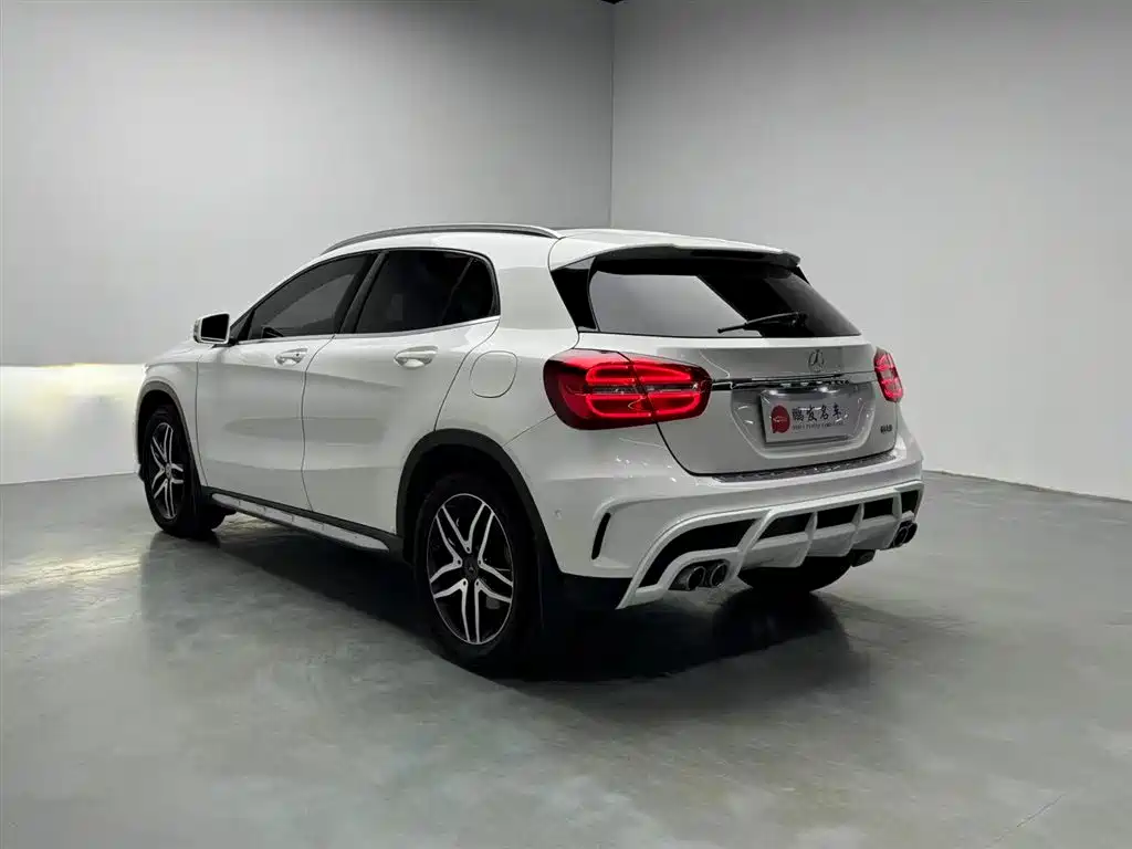 Mercedes-Benz GLA 2016 GLA 200 Fashion фото 16