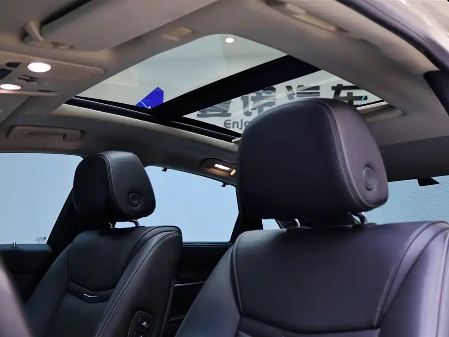 Cadillac XTS 2018 28T Luxury Model фото 28