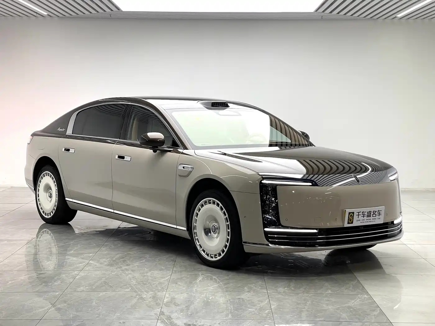 Zunjie S800 2026 2025 Model Extended Range Starlight Executive Edition 4-seater