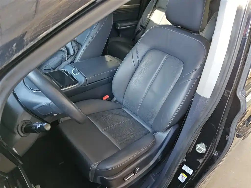 GAC Trumpchi Trumpchi M8 2023 Leading Series 390T Premium Edition фото 15