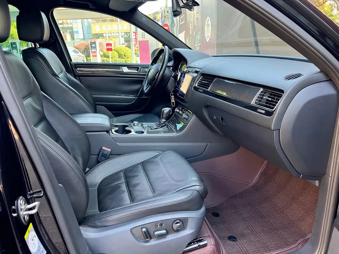 Volkswagen Touareg 2011 2011 3.0TSI Standard