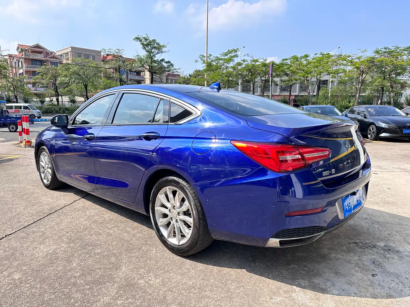 Hongqi H5 2019 30TD Style Edition фото 4