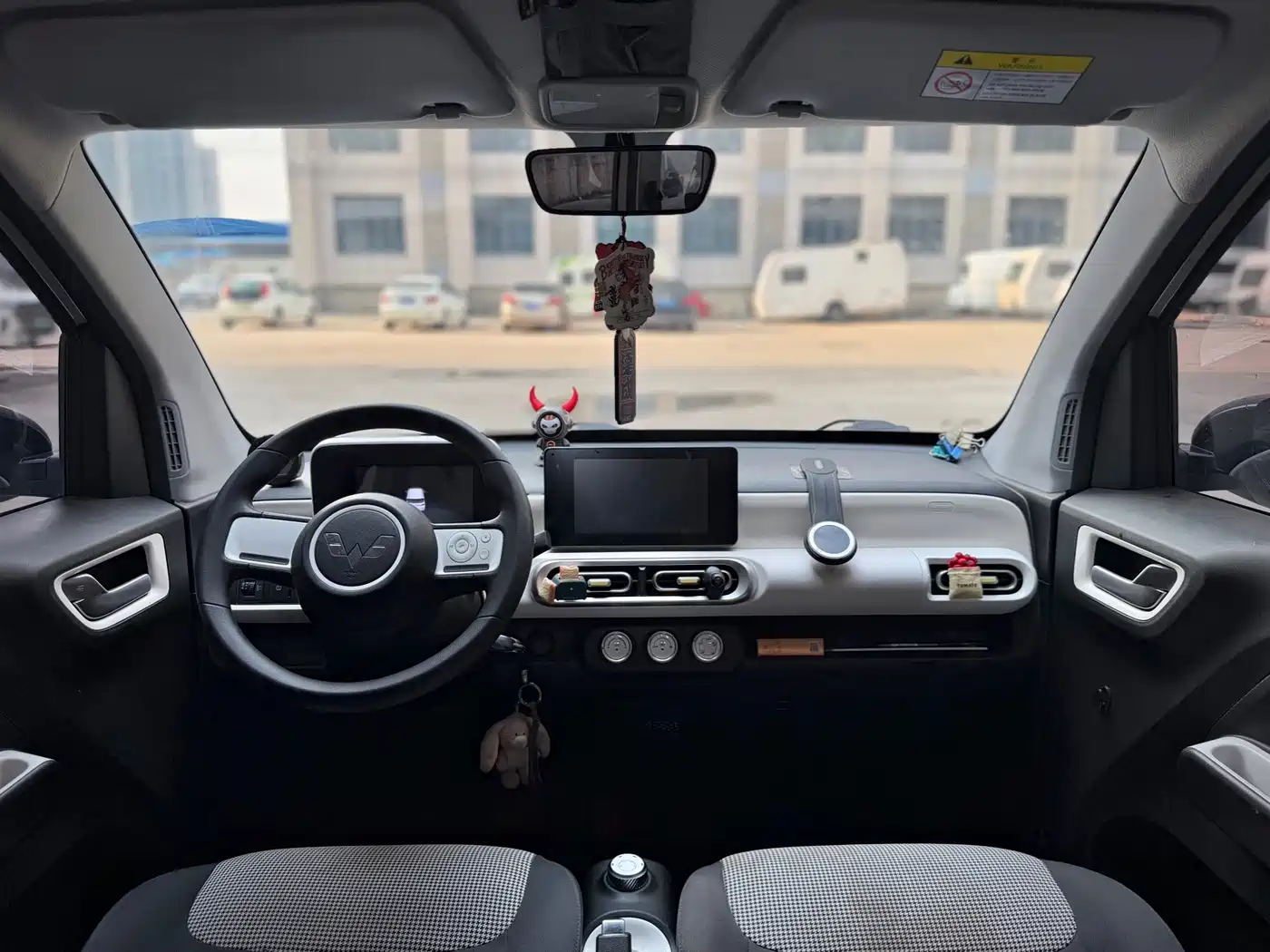 Photo 8 - Wuling Motors Hongguang MINIEV