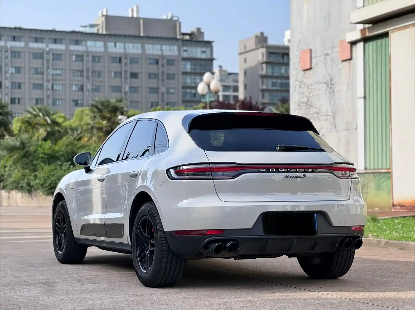 Porsche Macan 2016 Macan 2.0T фото 4