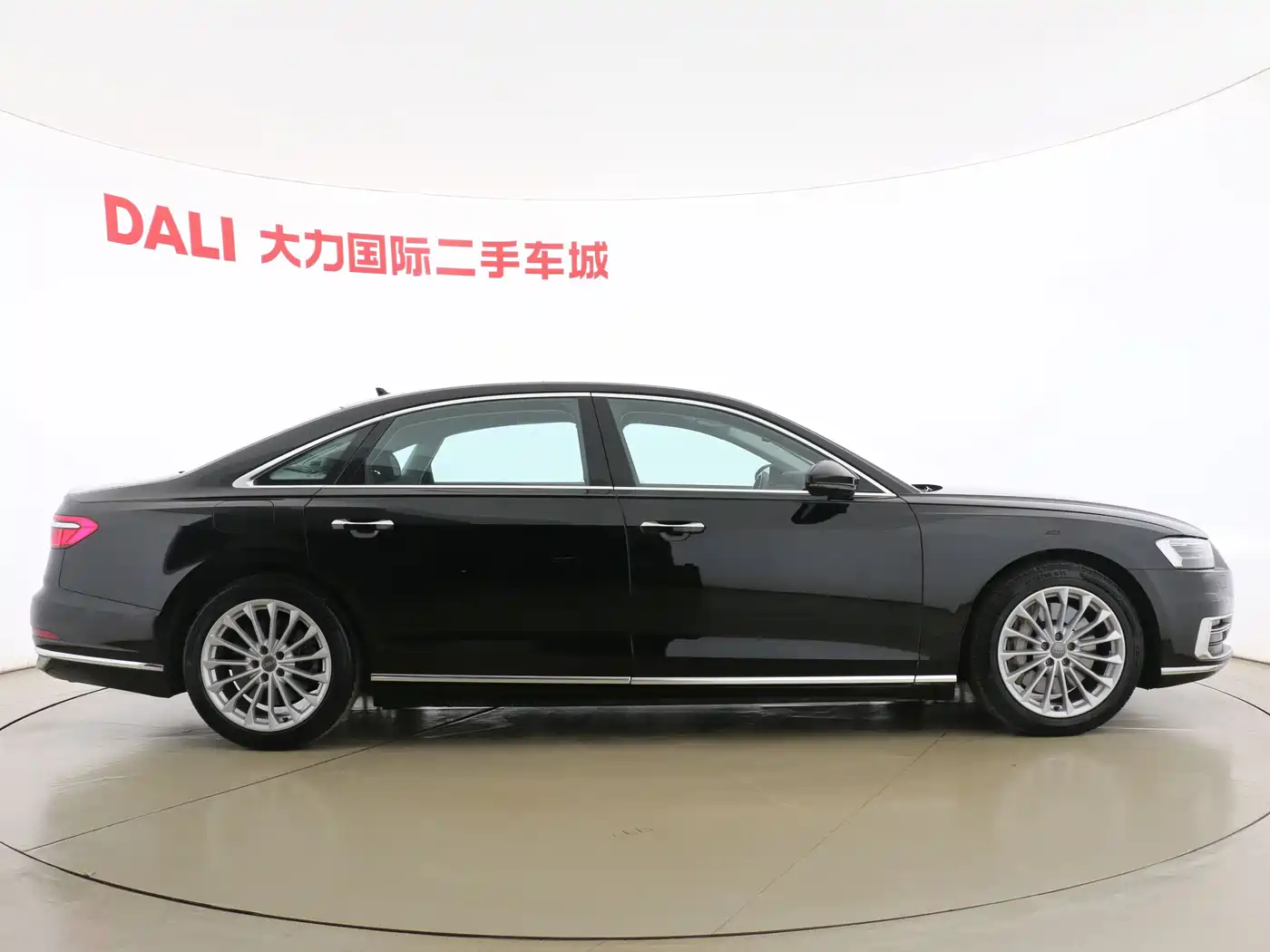 Audi A8 2018 A8L 55 TFSI quattro Launch Elite фото 11