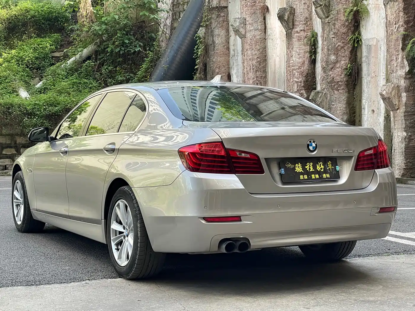 BMW 5 Series 2014 520Li Elegance фото 8