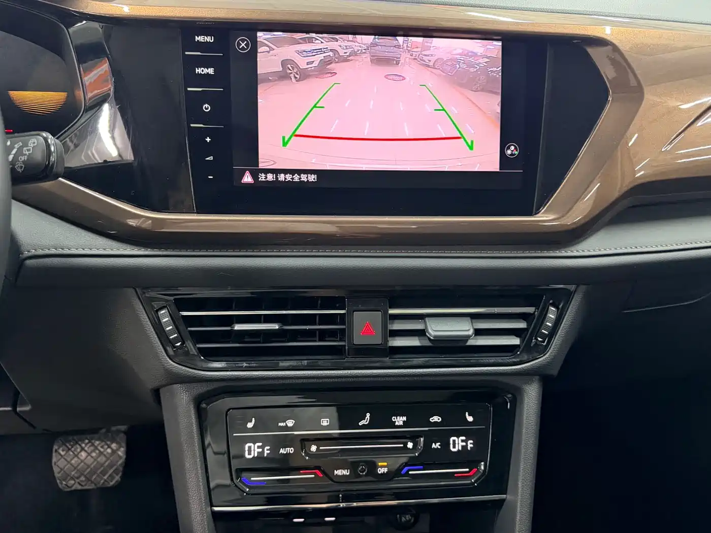 Volkswagen Tharu 2022 280TSI FWD Luxury Edition фото 9