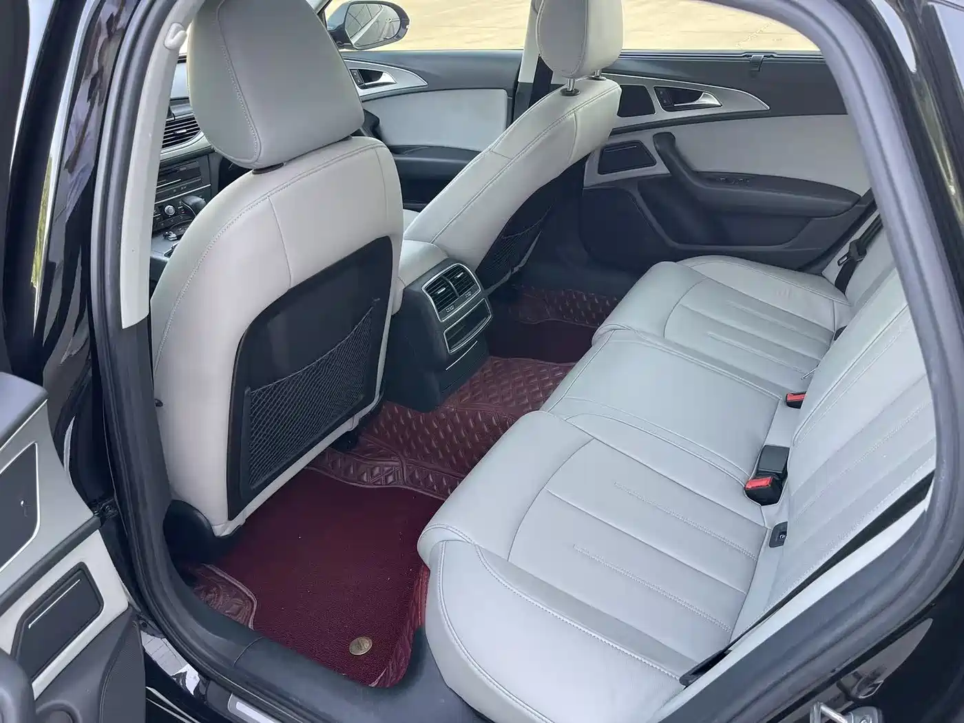 Audi A6L 2016 30 FSI Technology фото 10