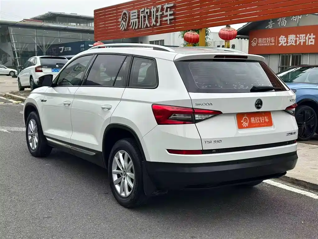 Škoda Kodiaq 2018 Facelift TSI330 5-seat 2WD Comfort Edition фото 9