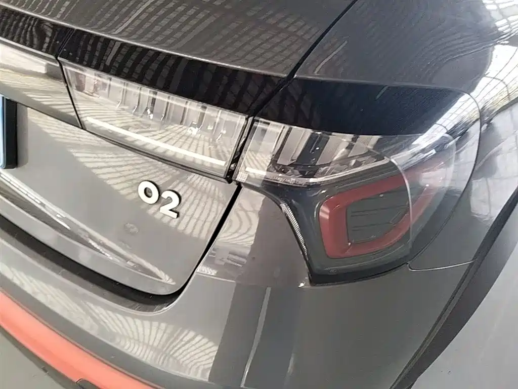Lynk & Co 02 2018 1.5T DCT 2WD Shine Edition China V фото 8