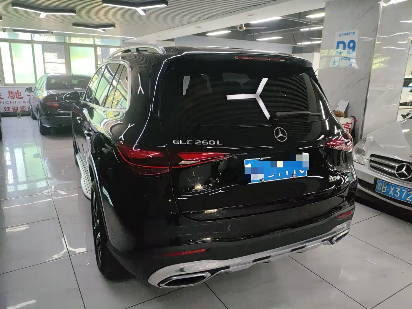 Mercedes-Benz GLC 2023 GLC 260 L 4MATIC Dynamic 7-Seater фото 7