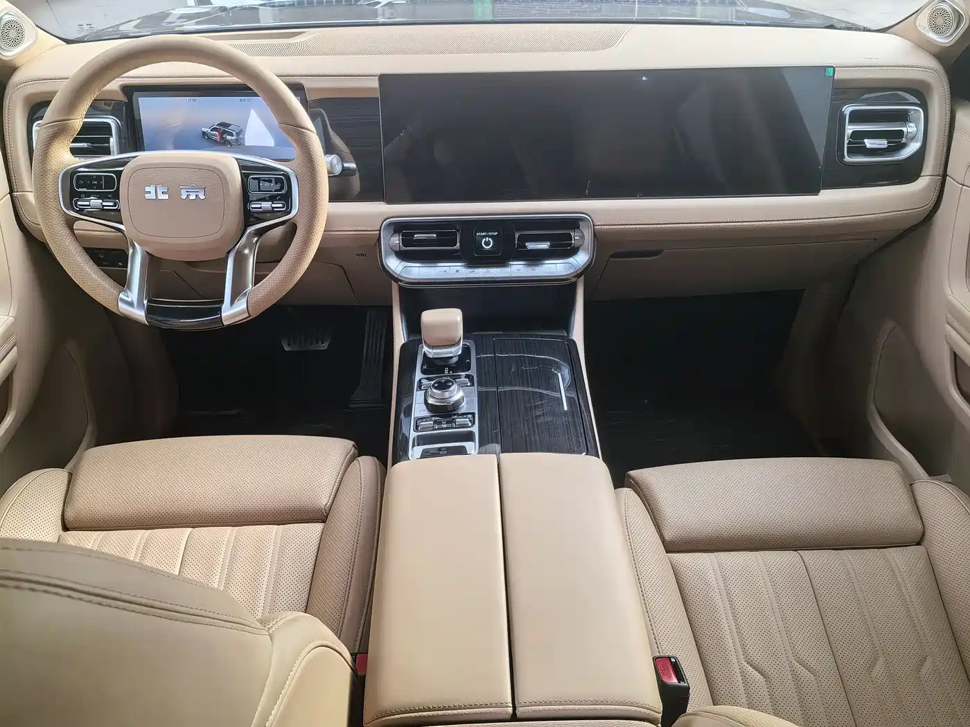 BAIC ORV Beijing Off-Road BJ60 Leiting 2024 Magic Core E-Drive Advanced 5-seater фото 7