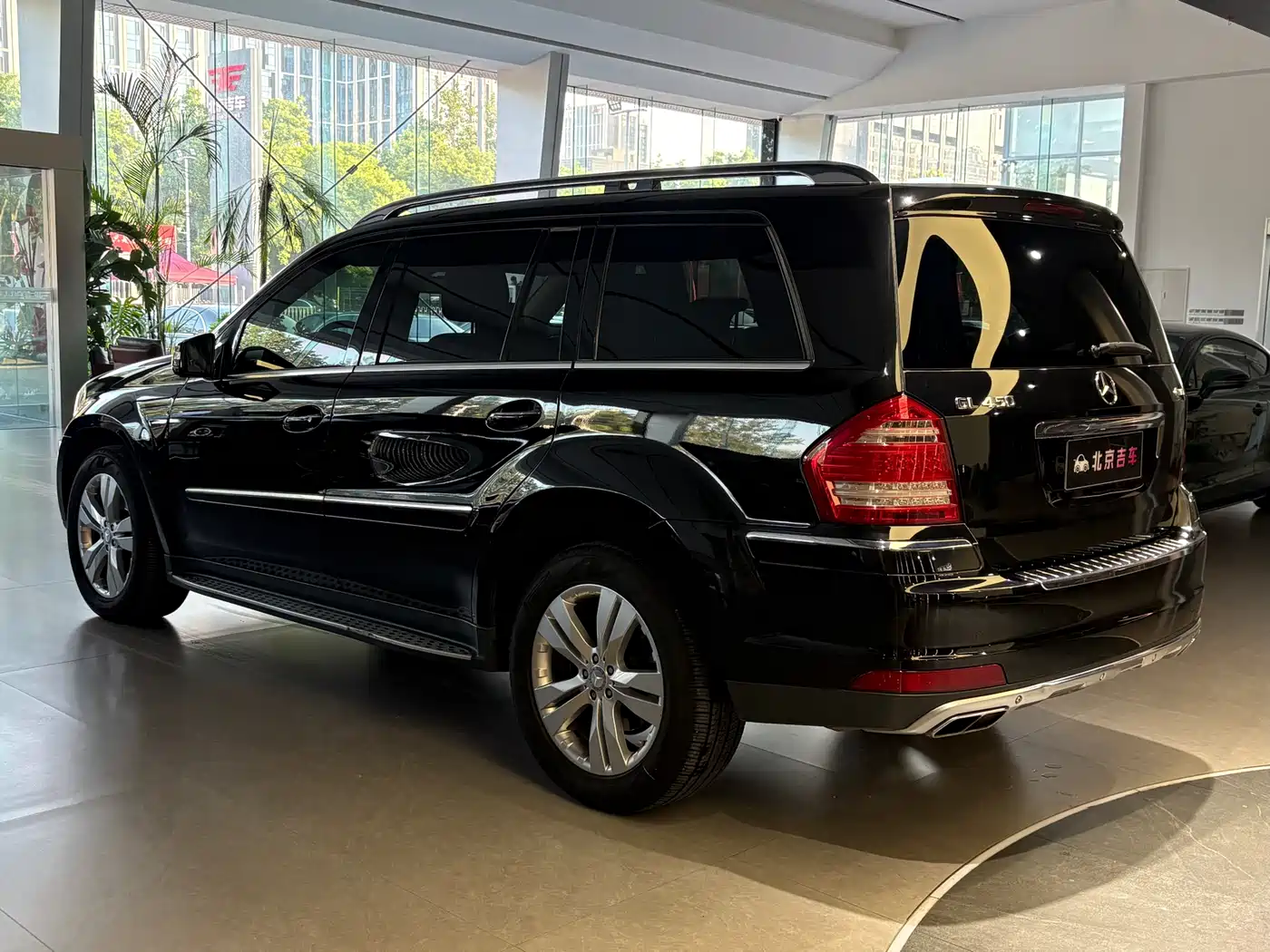 Mercedes-Benz GL-Class 2011 GL 450 4MATIC Premium фото 6