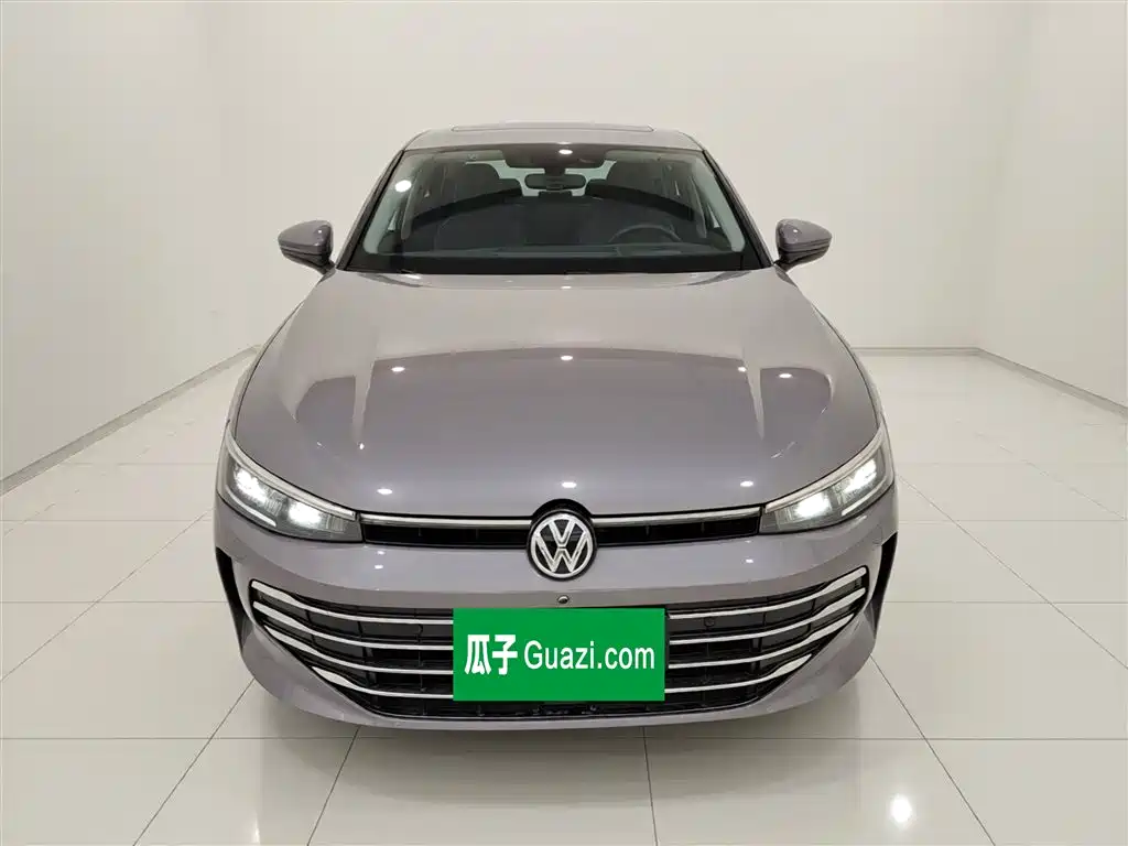Volkswagen Passat 2025 Pro 380TSI Dragon Prestige Edition фото 3