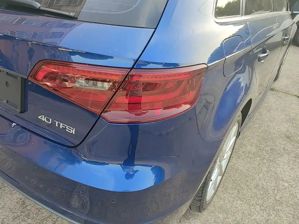 Audi A3 (Import) 2014 Sportback 40 TFSI S line Comfort фото 8