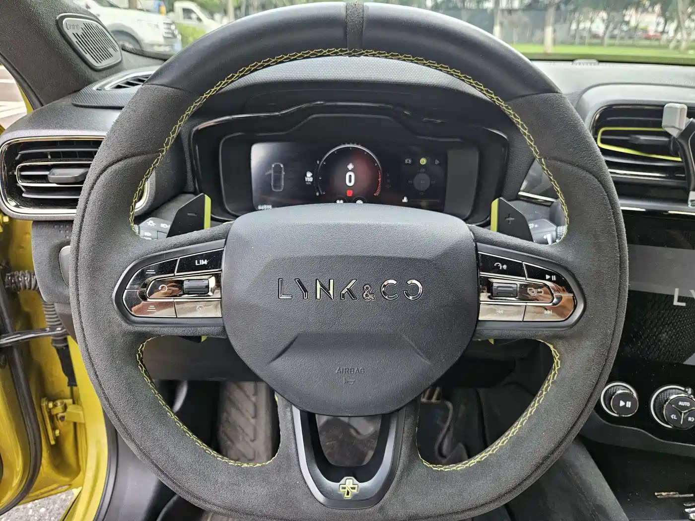 Lynk & Co 03 2020 03+ 2.0TD Auto Wind Master Edition фото 14