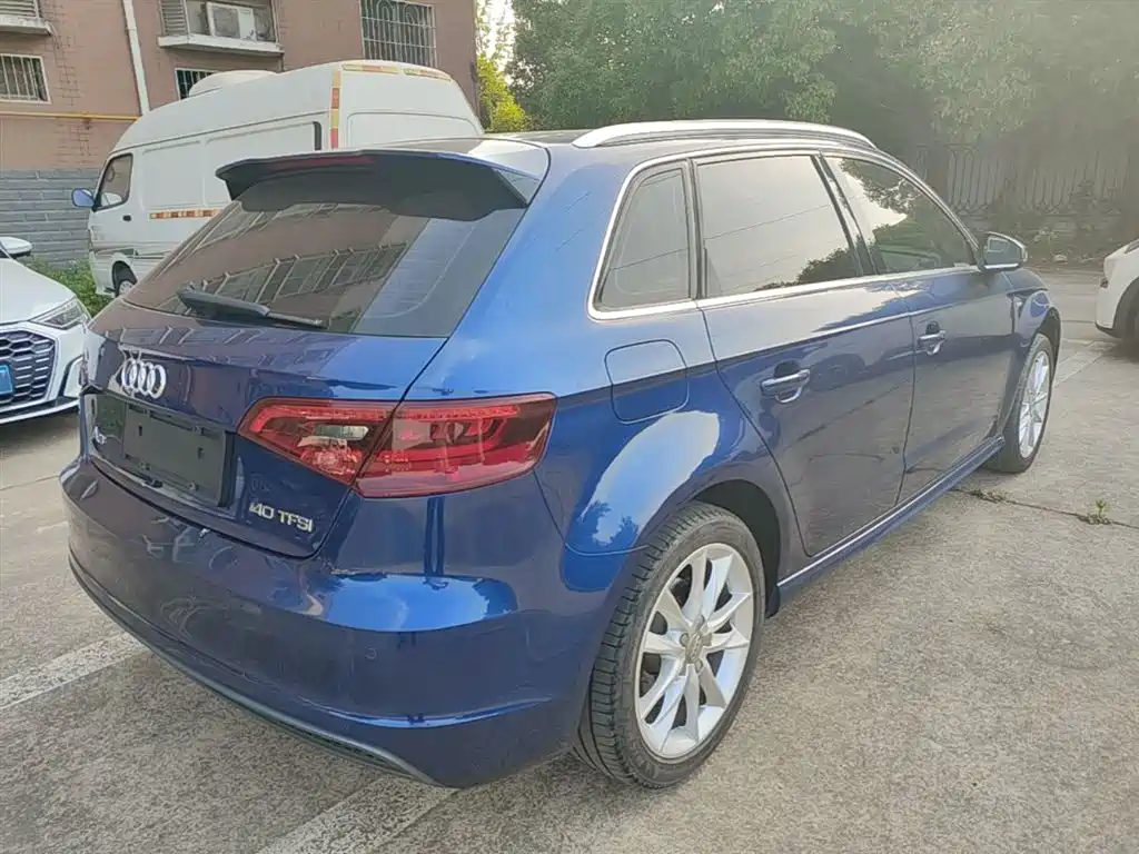 Audi A3 (Import) 2014 Sportback 40 TFSI S line Comfort фото 7