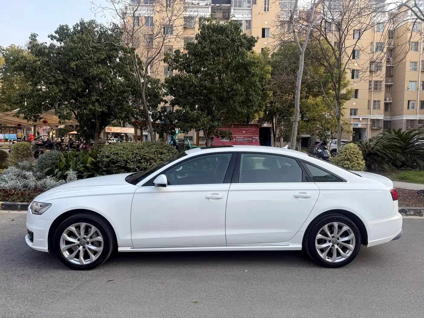 AUDI A6L