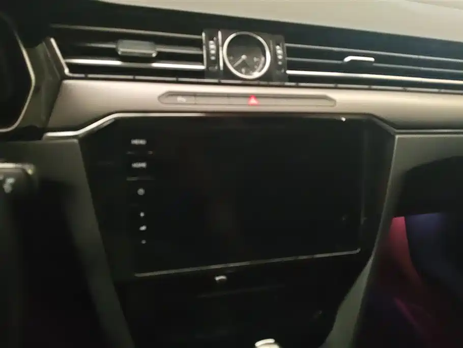 Volkswagen Magotan 2021 330TSI DSG 30th Anniversary Edition фото 13