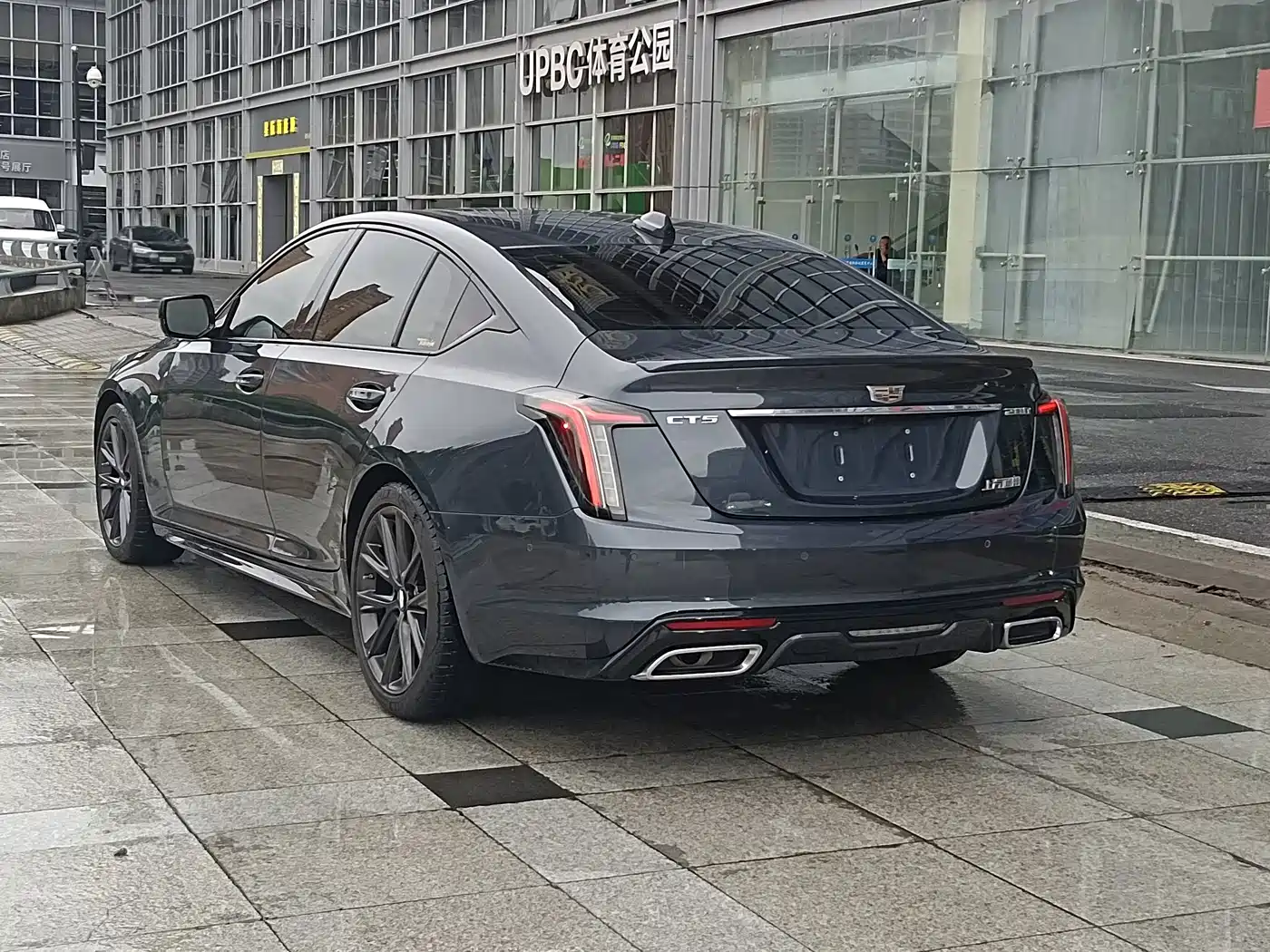Фото 6 - Cadillac CT5