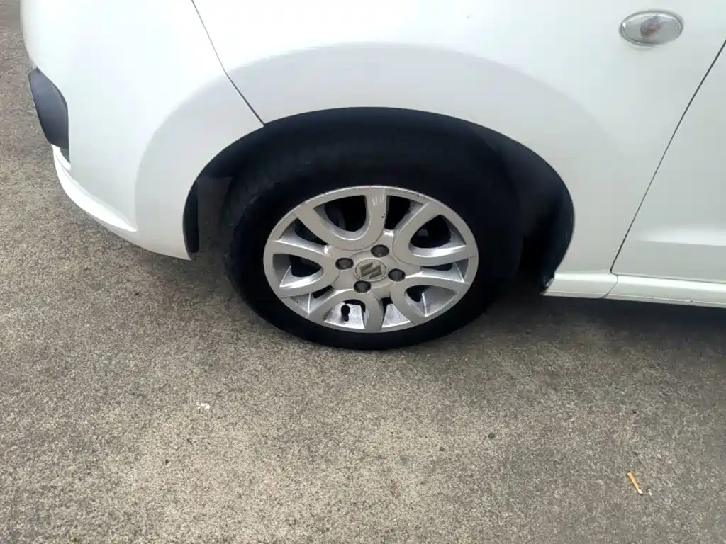Suzuki Alto 2015 2013 1.0L Automatic Deluxe