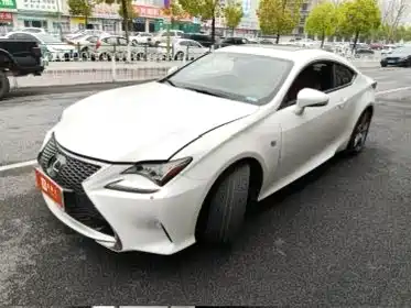 LEXUS RC