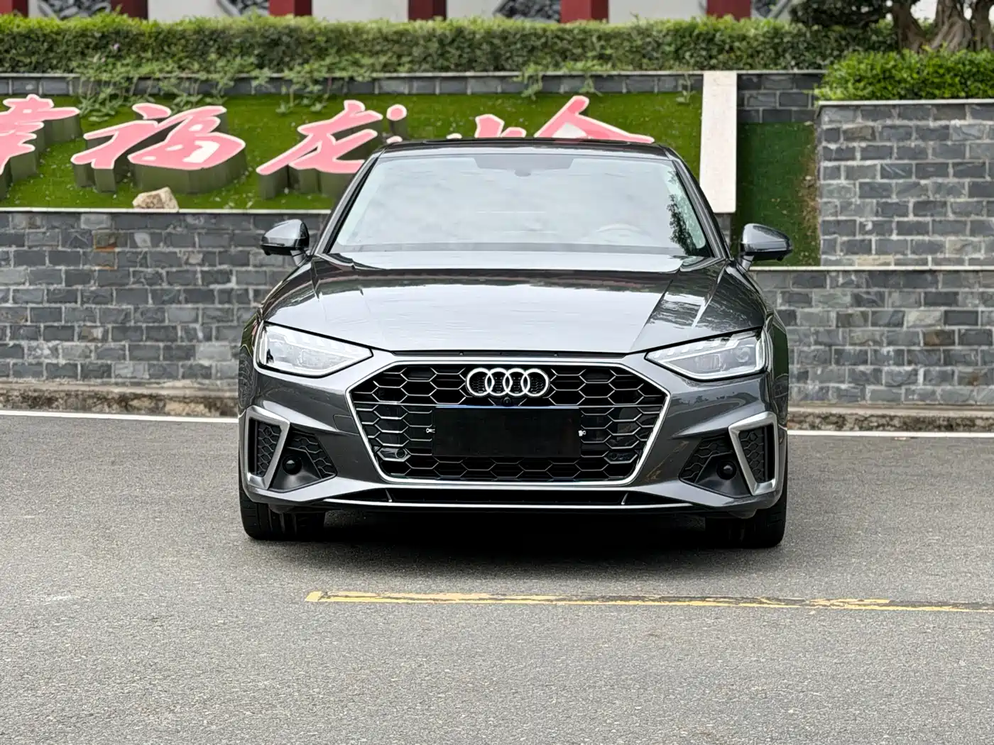 Audi A4L 2022 40 TFSI Fashion Dynamic фото 2