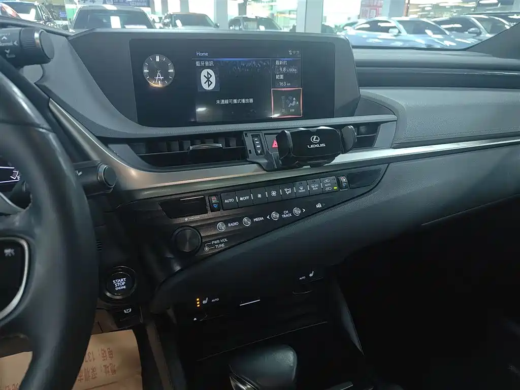 Lexus ES 2018 200 Excellence Edition China V фото 9