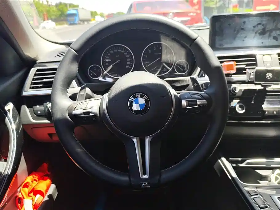 BMW 3 Series 2017 320Li xDrive Fashion фото 15