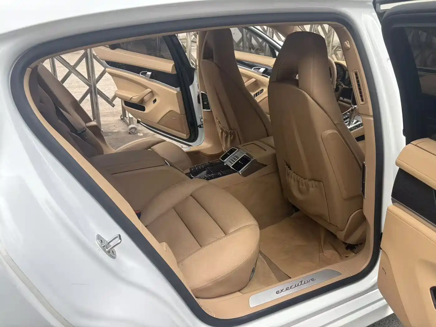 Фото 8 - Porsche Panamera