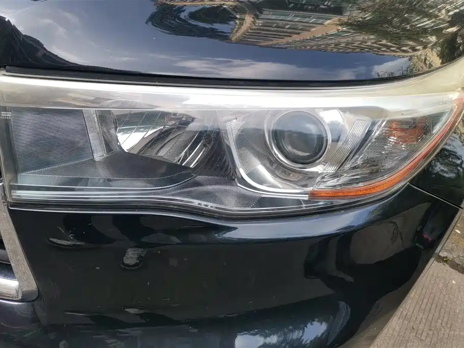 Toyota Highlander 2015 2.0T AWD Luxury Edition 7-seater фото 5