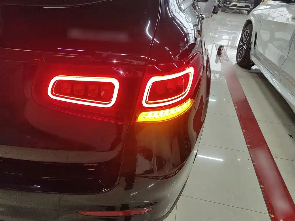 Mercedes-Benz GLC 2020 GLC 260 L 4MATIC Luxury фото 8