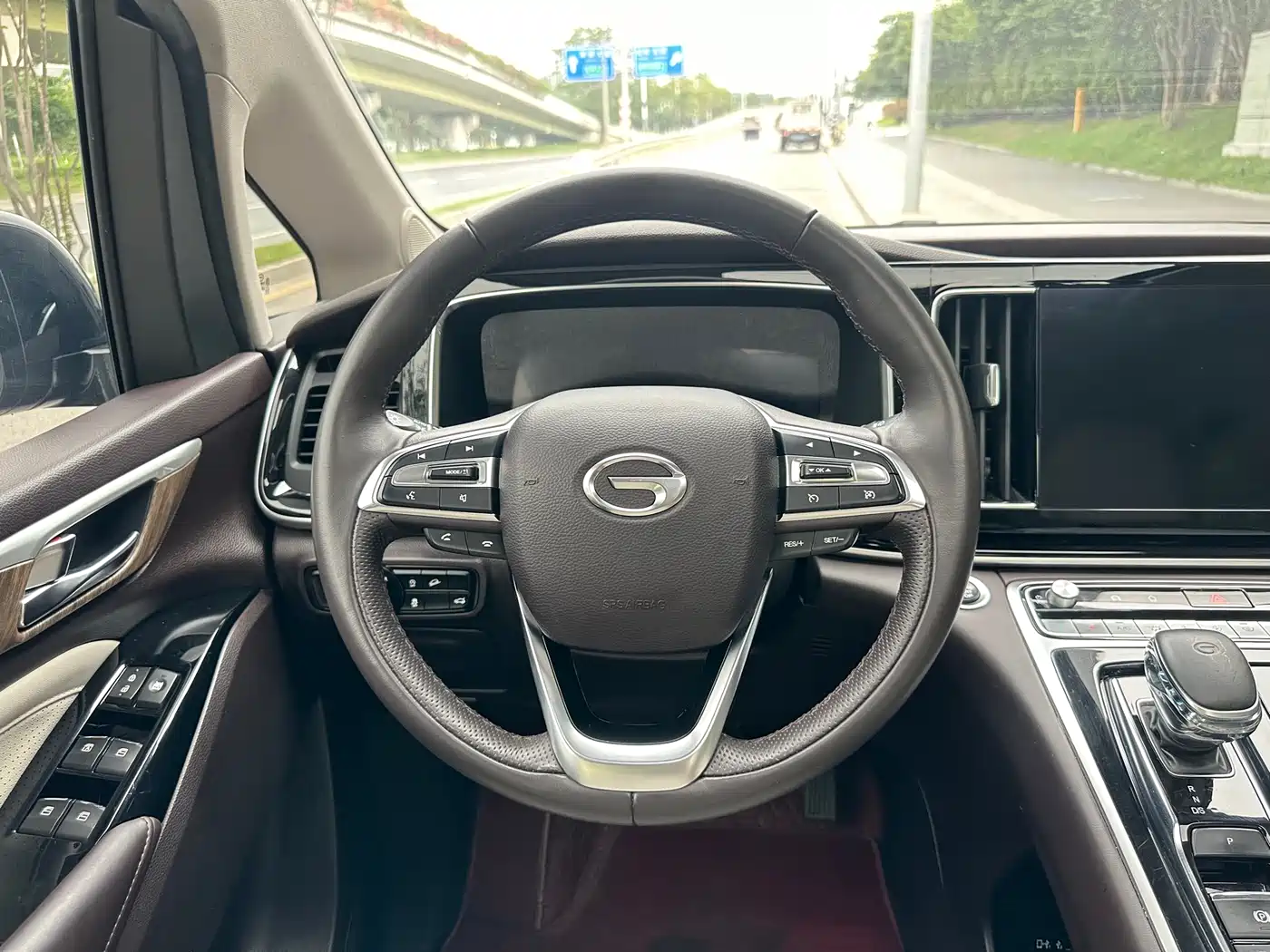 GAC Trumpchi Trumpchi M8 2021 Leading Show Series 390T Prestige Edition фото 19