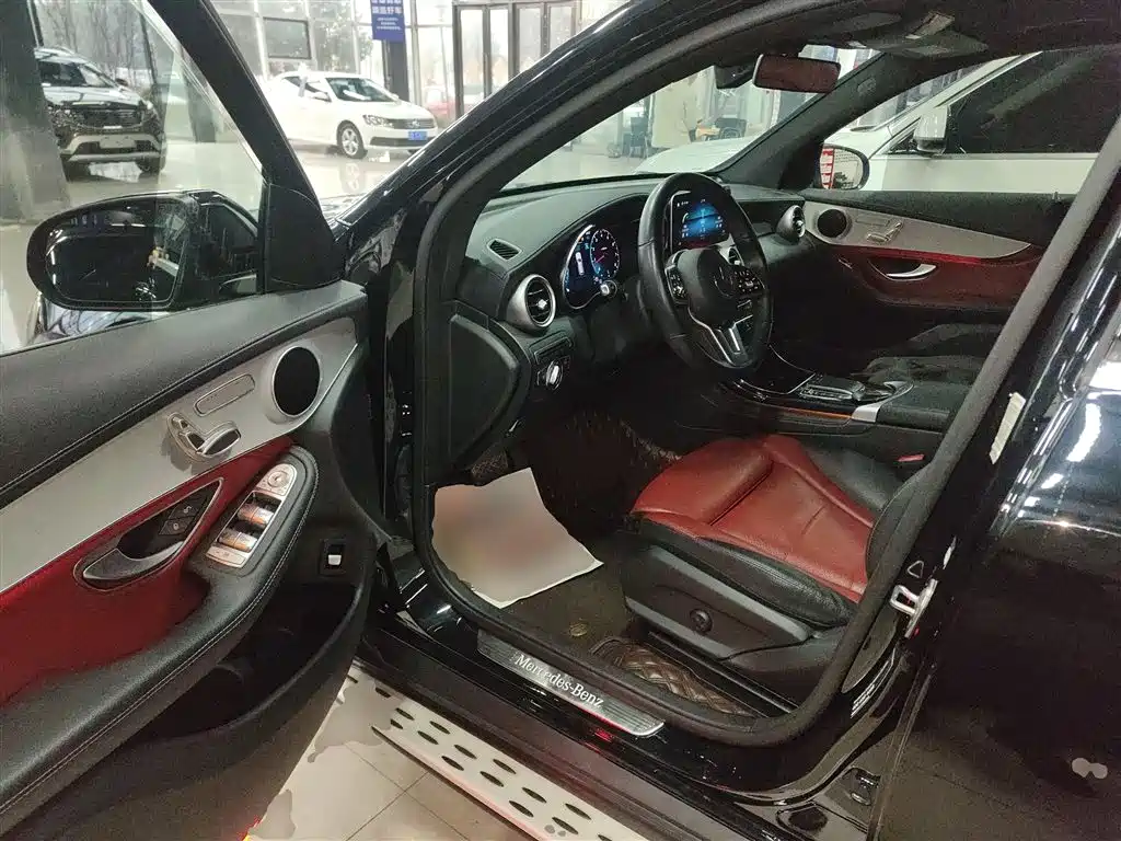 Mercedes-Benz GLC 2020 GLC 260 L 4MATIC Luxury фото 16