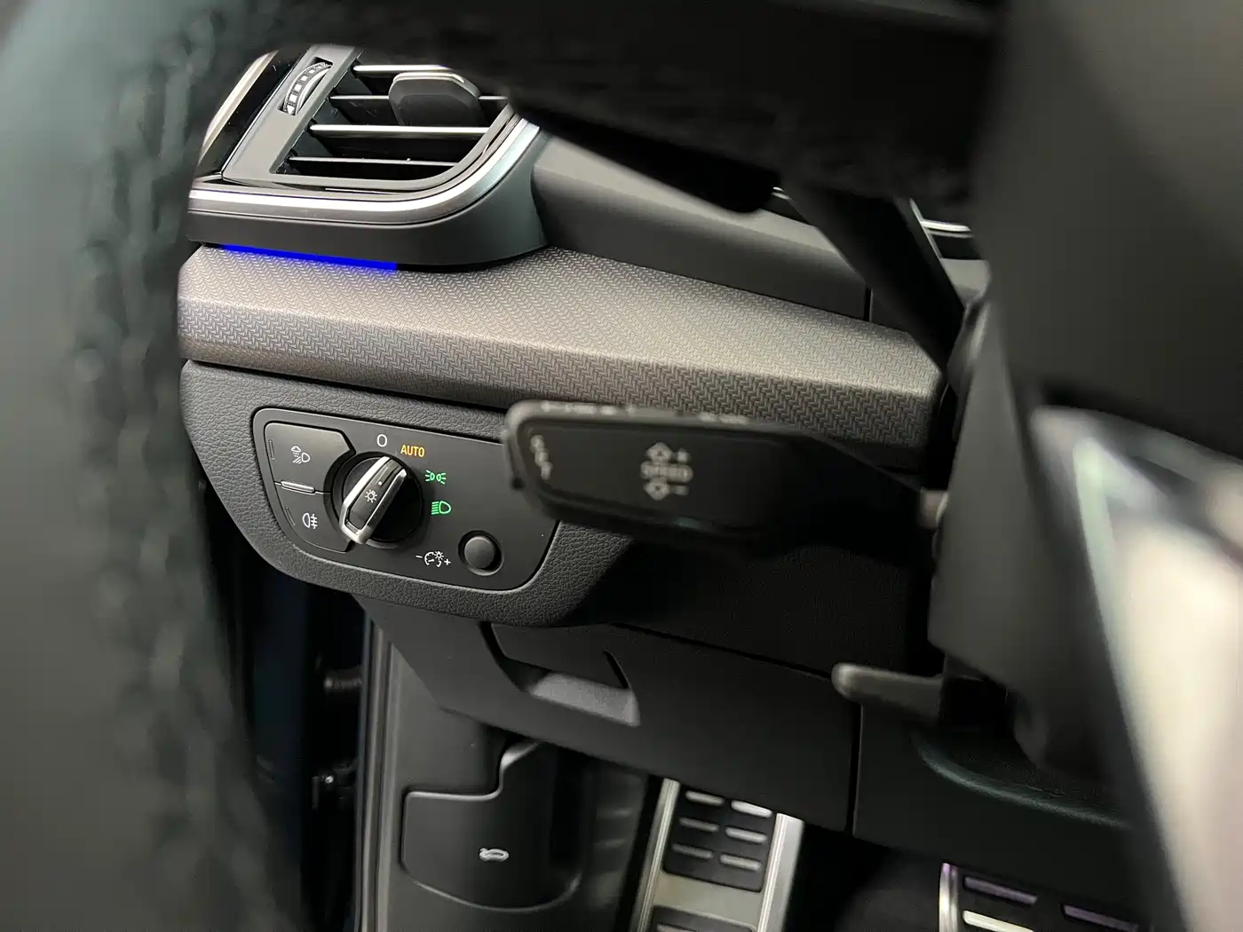Audi Q5L 2025 40 TFSI Luxury Dynamic фото 9