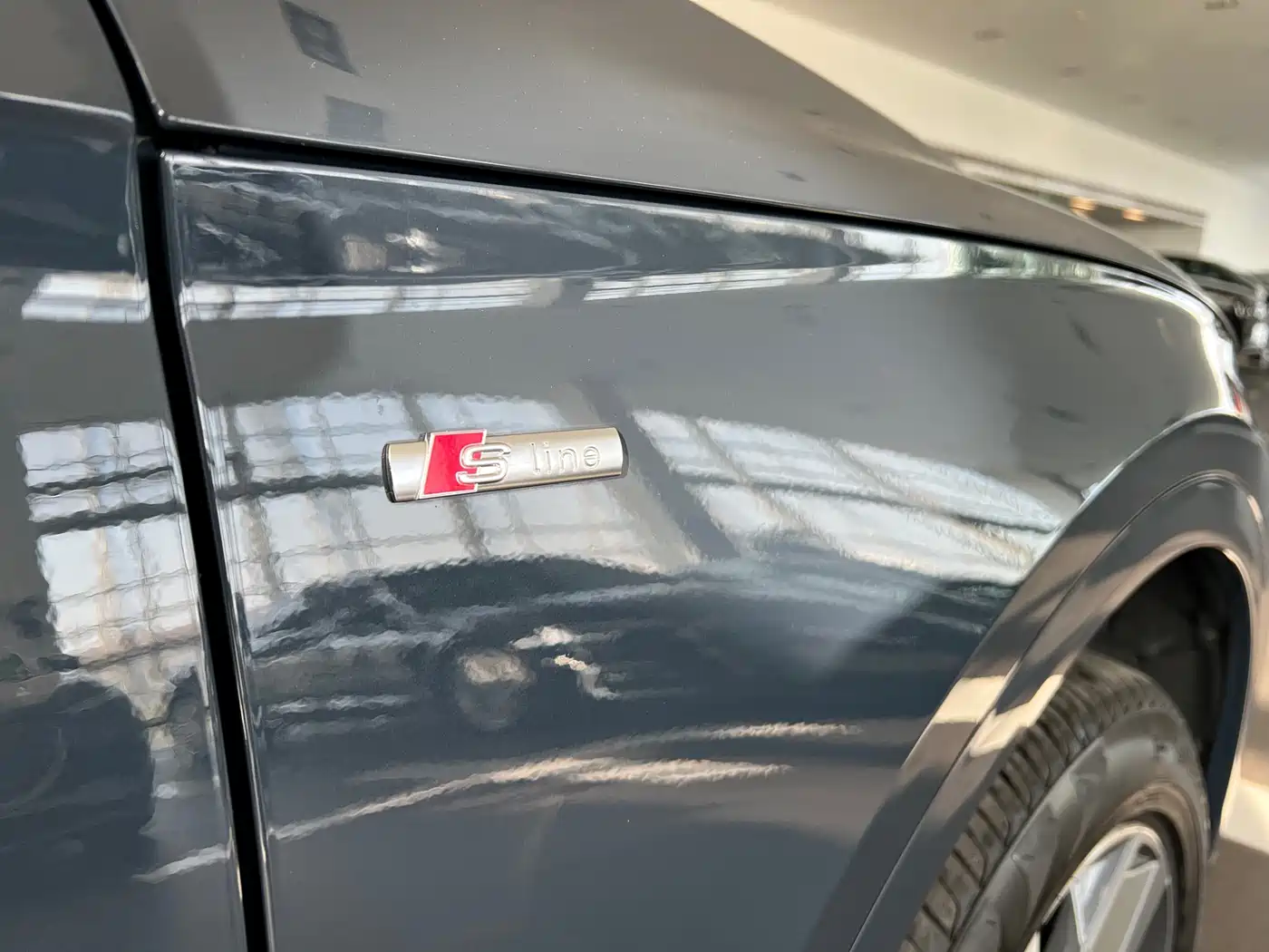 Audi Q5L 2025 40 TFSI Luxury Dynamic фото 13