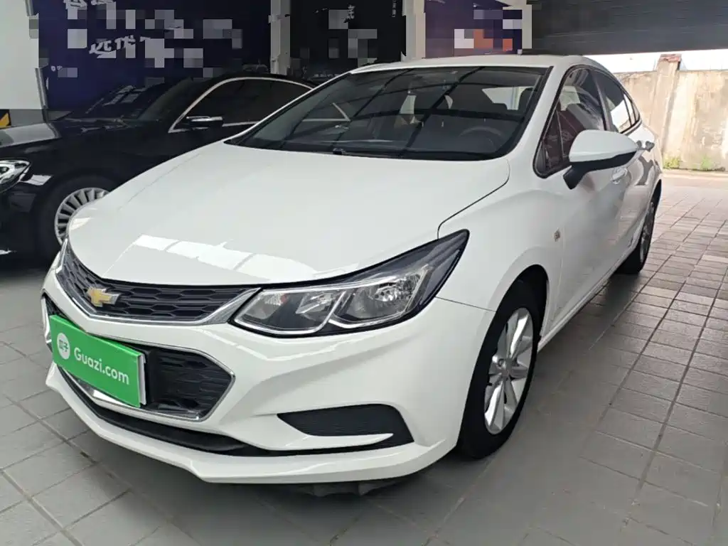 Chevrolet Cruze 2018 2018 320 Automatic Pioneer Sunroof Edition