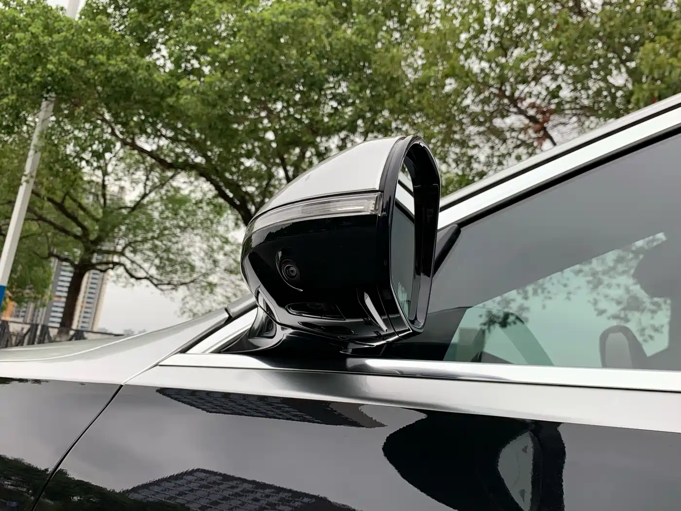 MERCEDES-BENZ MAYBACH S CLASS