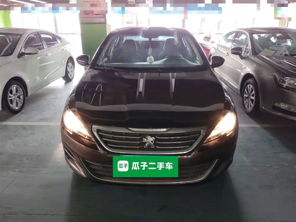 Peugeot 408 2016 1.6T Automatic Luxury Edition фото 19