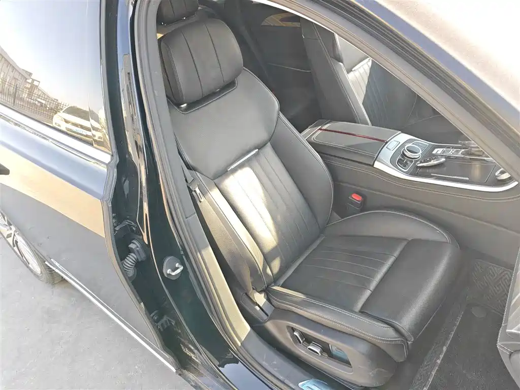 Hongqi H9 2023 Model 2.0T Smart Connect Flagship Edition фото 25
