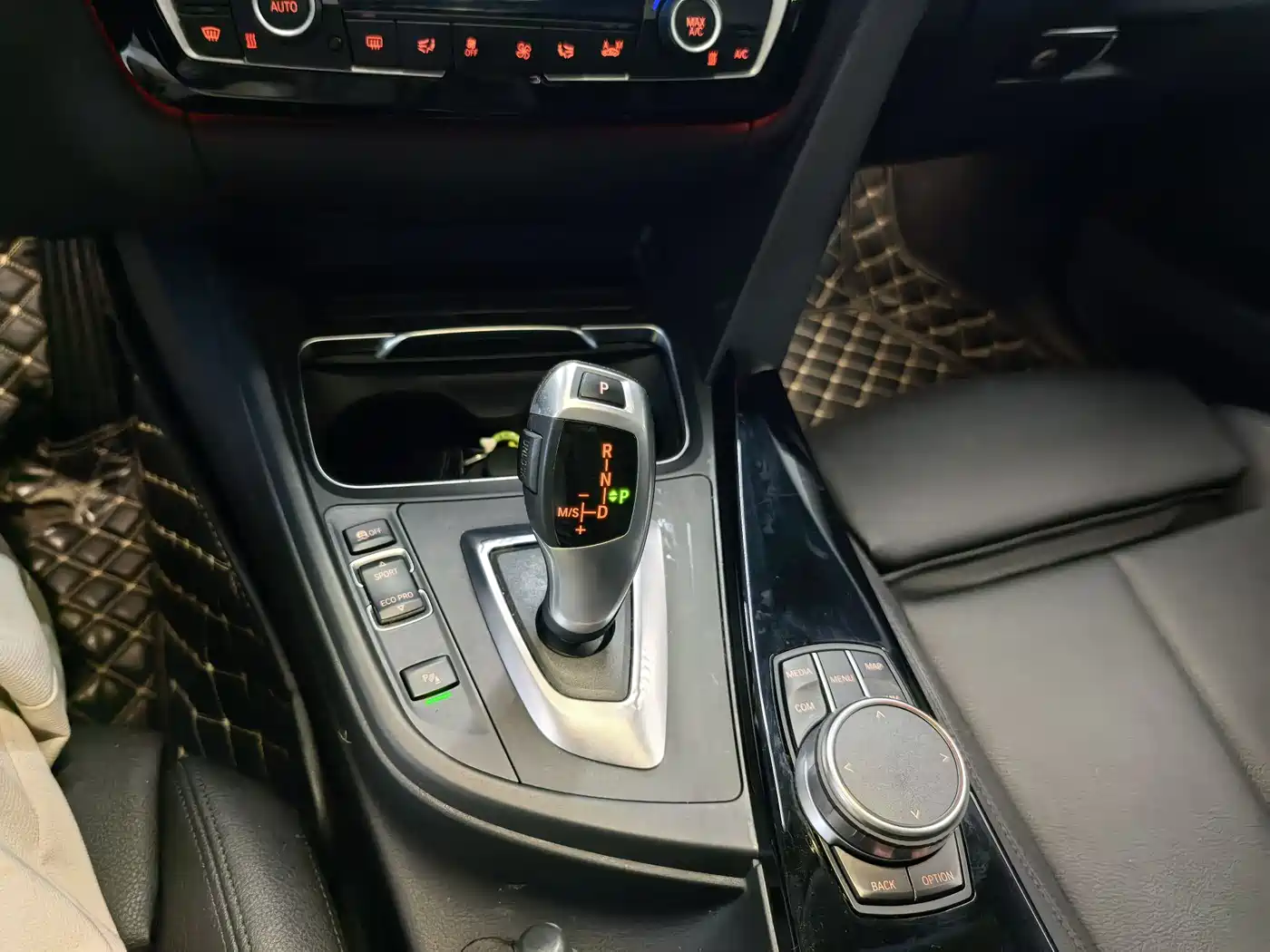 BMW 3 Series 2019 320Li Fashion Type фото 13