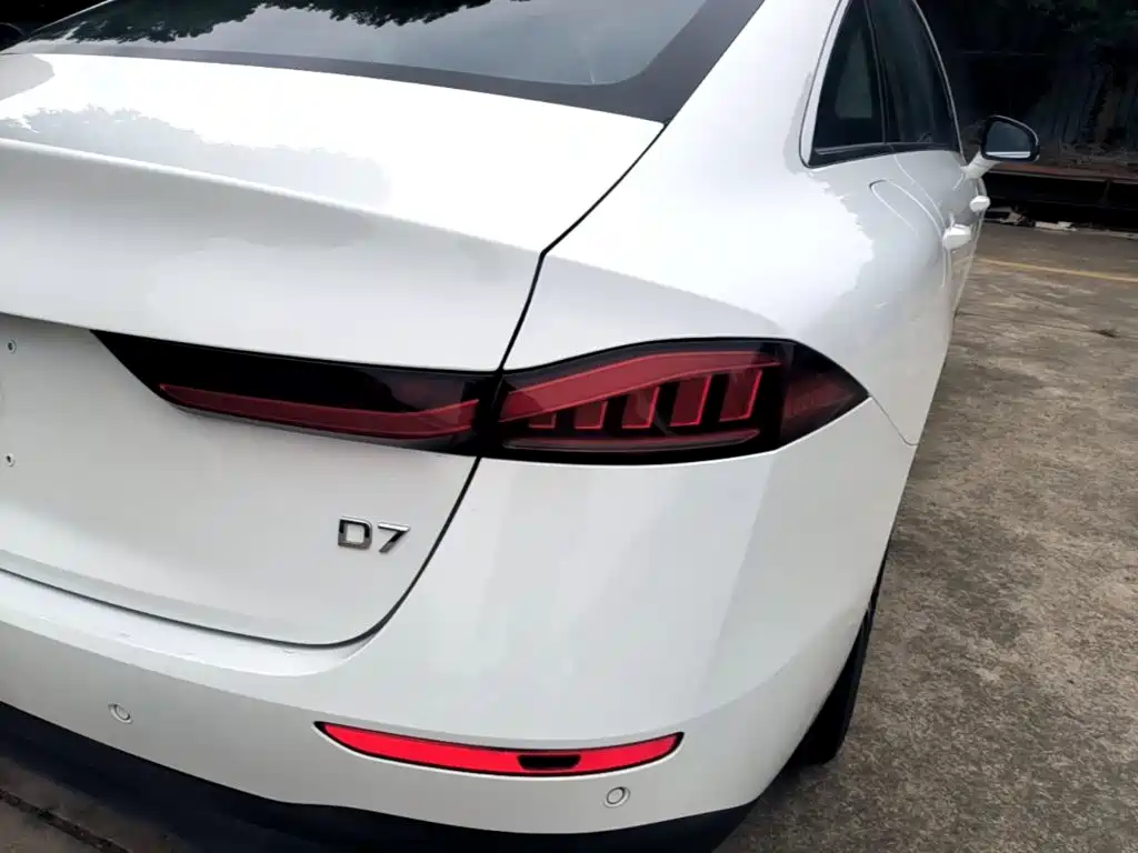 Roewe D7 2026 2025 DMH 125km World Champion Edition